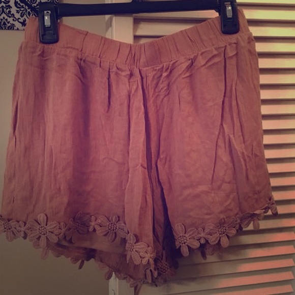 Shorts - Picture 1 of 8